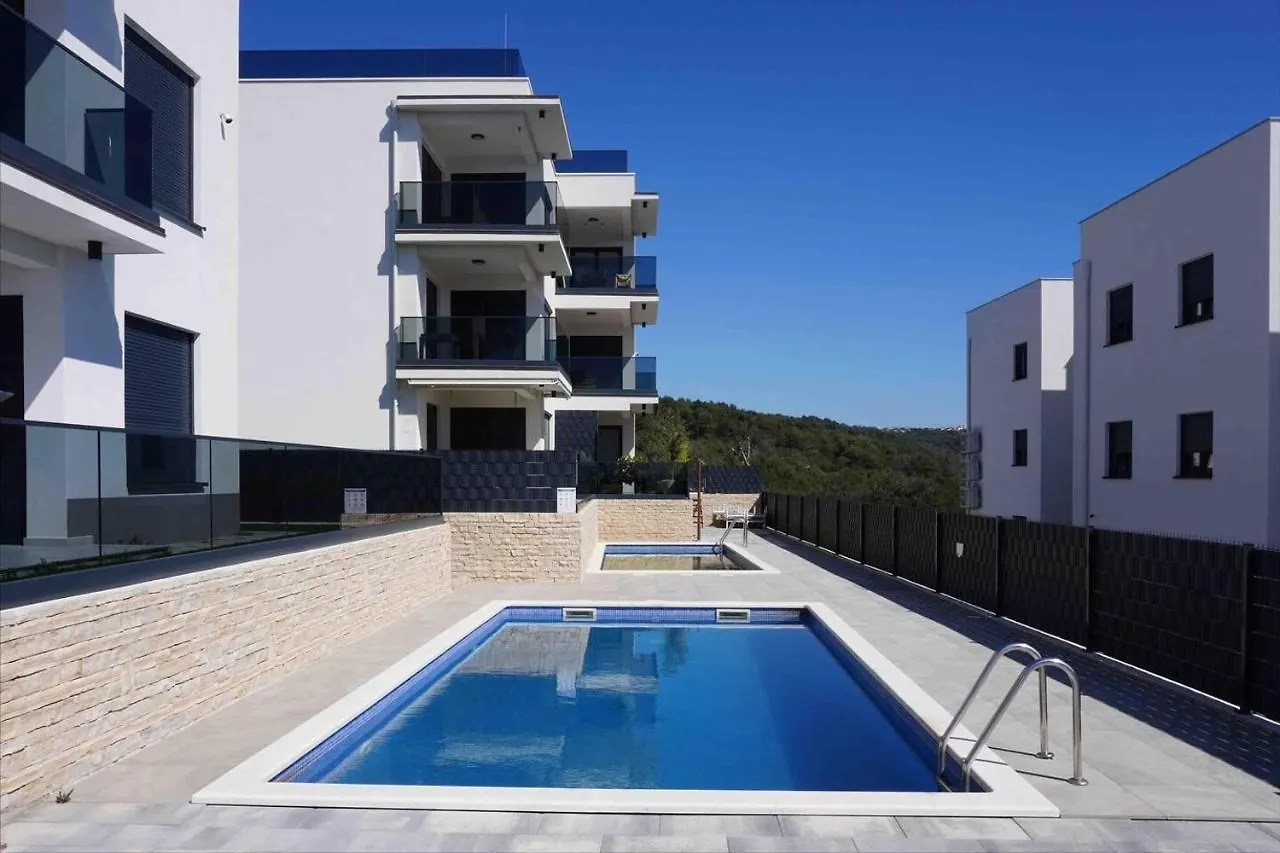 Apartment Cozy Loft Studio With Rooftop Seaview & Pool Okrug Gornji Croatia