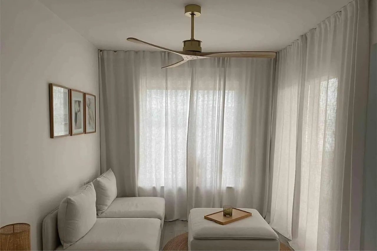 Cozy Loft Studio With Rooftop Seaview & Pool Okrug Gornji Apartment