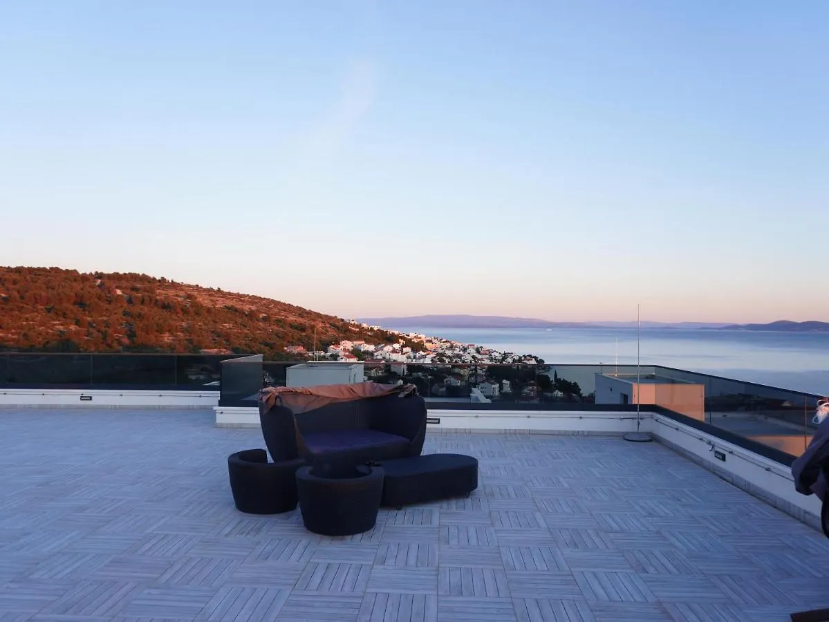 Apartment Cozy Loft Studio With Rooftop Seaview & Pool Okrug Gornji Croatia